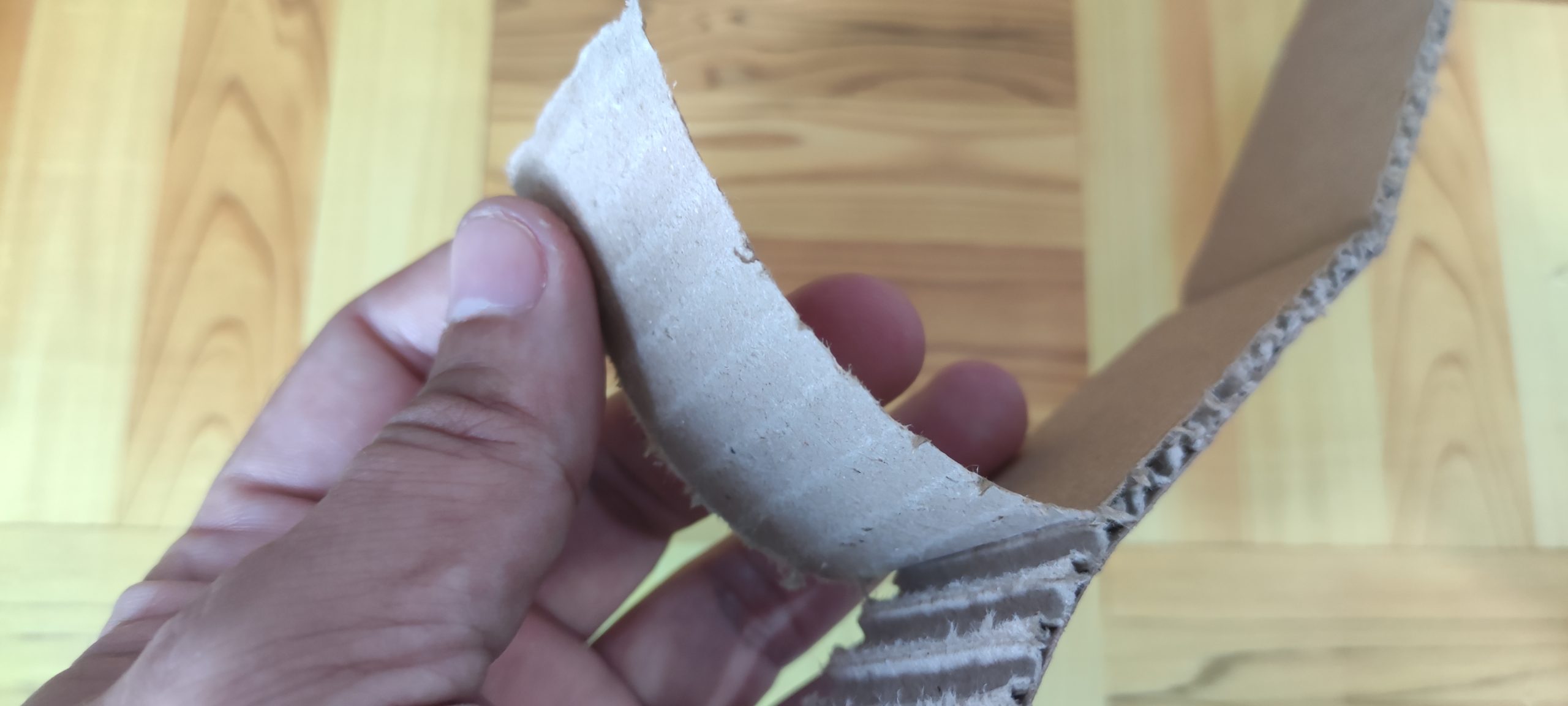 DIY Cardboard Peel as Conveyor Belt