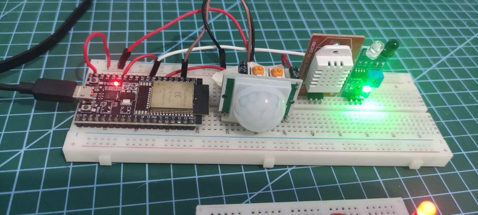 Sensor Data Sharing with ESPNOW in MicroPython